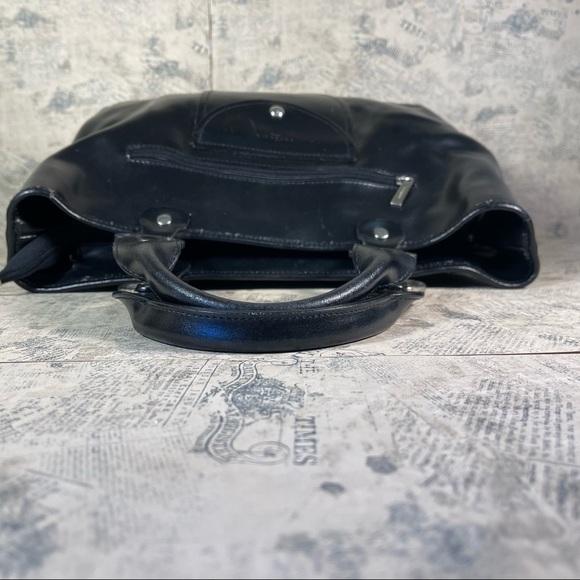 Frederic Paris black leather satchel - Picture 6 of 13